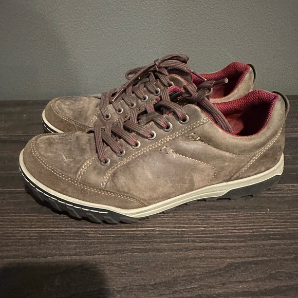 Ecco Men’s receptor technology brown suede casual shoe - Picture 2 of 6